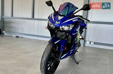 Спортбайк Yamaha YZF-R3 2018 в 