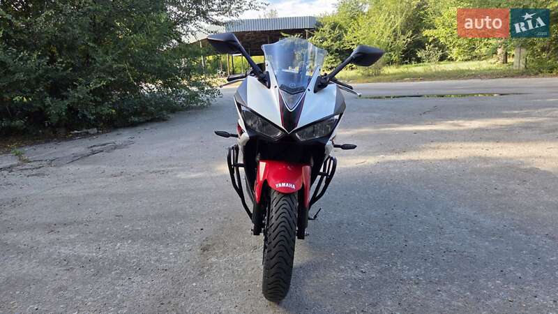 Спортбайк Yamaha YZF-R3 2016 в Харкові