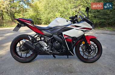 Спортбайк Yamaha YZF-R3 2016 в 