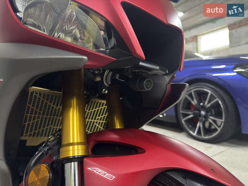 Спортбайк Yamaha YZF-R3 2020 в Днепре