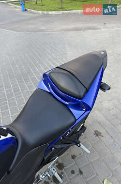 Спортбайк Yamaha YZF-R3 2016 в  фото 10 Спортбайк Yamaha YZF-R3 2016 в