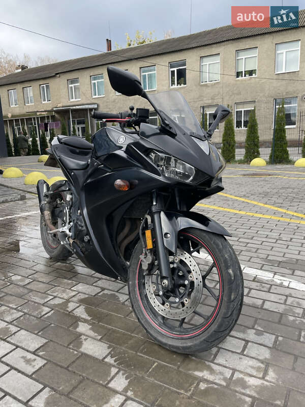 Спортбайк Yamaha YZF-R3 2015 в Луцьку фото 26 Спортбайк Yamaha YZF-R3 2015 в Луцьку