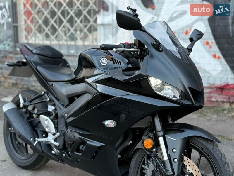 Yamaha YZF-R3 2021