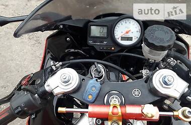 Спортбайк Yamaha YZF R6 2001 в Кропивницькому