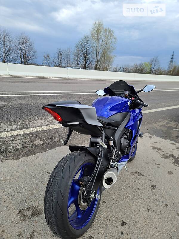 Спортбайк Yamaha YZF R6 2020 в Киеве