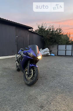 Спортбайк Yamaha YZF R6 2009 в Киеве