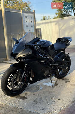 Спортбайк Yamaha YZF R6 2021 в Коломиї