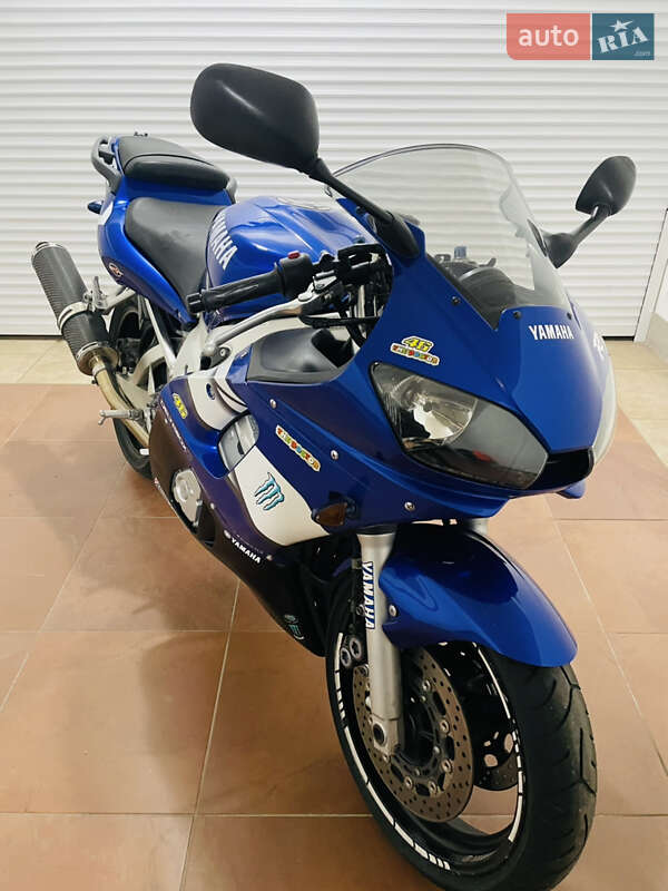 Yamaha YZF R6 2001