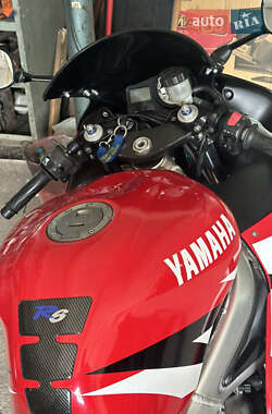 Спортбайк Yamaha YZF R6 2002 в 