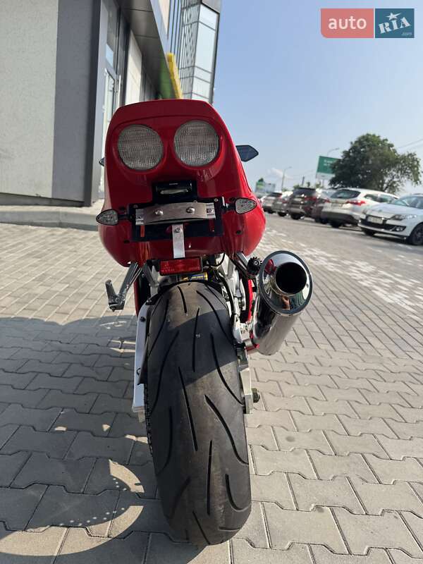Спортбайк Yamaha YZF R6 2001 в Рівному