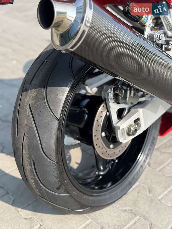 Спортбайк Yamaha YZF R6 2001 в Рівному