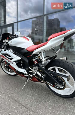 Спортбайк Yamaha YZF R6 2007 в 