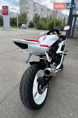 Спортбайк Yamaha YZF R6 2007 в 