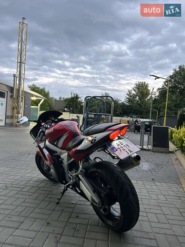 Спортбайк Yamaha YZF R6 2002 в Вінниці