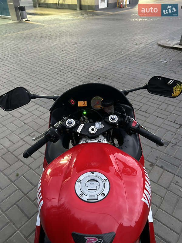 Спортбайк Yamaha YZF R6 2002 в Вінниці