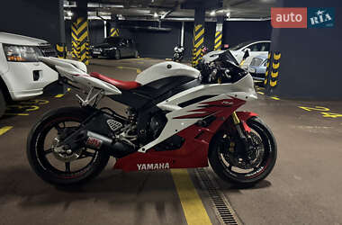 Спортбайк Yamaha YZF R6 2007 в Бобрике