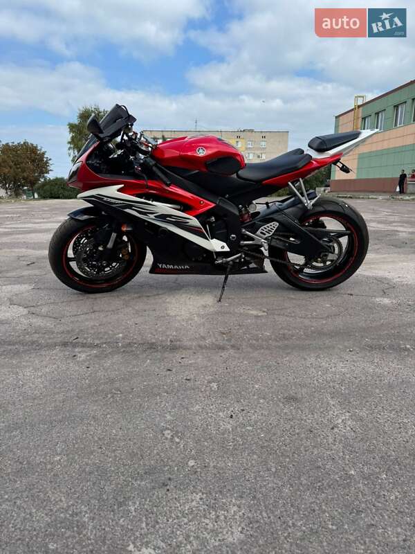 Спортбайк Yamaha YZF R6 2011 в Верхньодніпровську