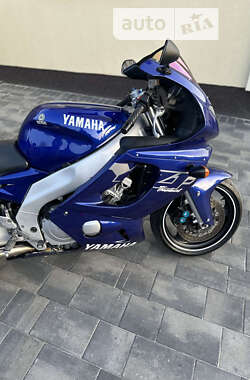 Мотоцикл Спорт-туризм Yamaha YZF 2001 в Ровно
