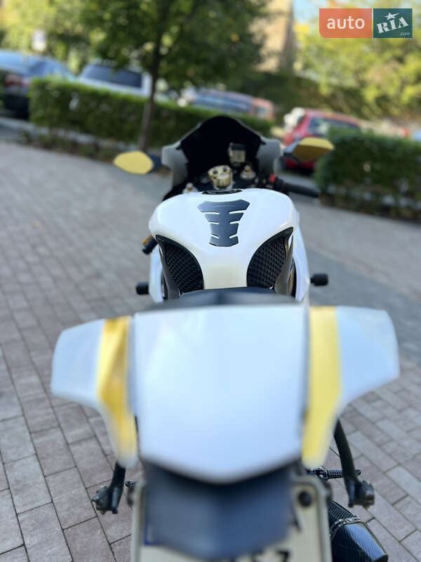 Спортбайк Yamaha YZF 2007 в Києві фото 6 Спортбайк Yamaha YZF 2007 в Києві