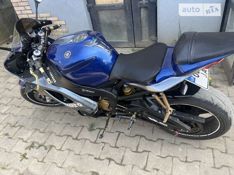 Спортбайк Yamaha Z 2006 в Ужгороде