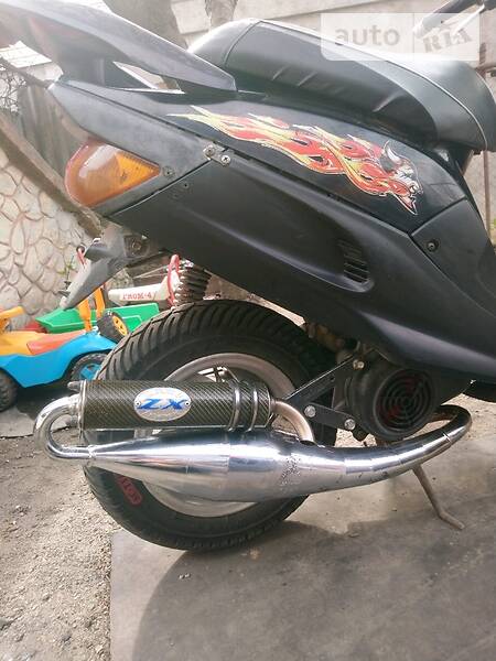 Yamaha ZR