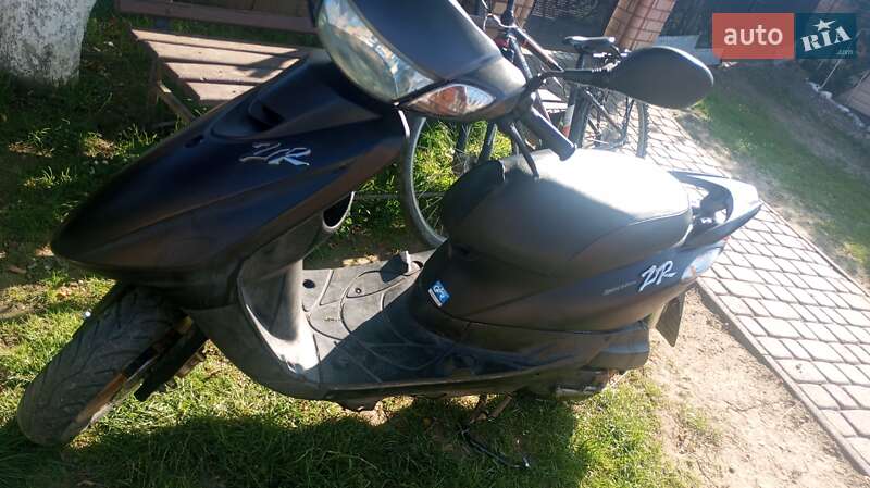 Мопеди Yamaha ZR 2016 в Івано-Франківську