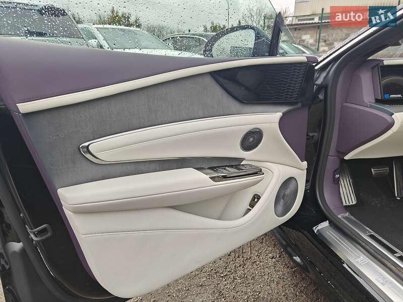 Седан YangWang U7 2025 в Києві