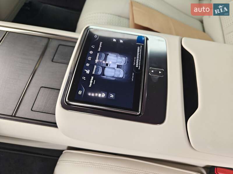 Седан YangWang U7 2025 в Києві