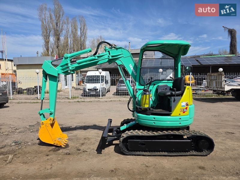 Yanmar B30 2003