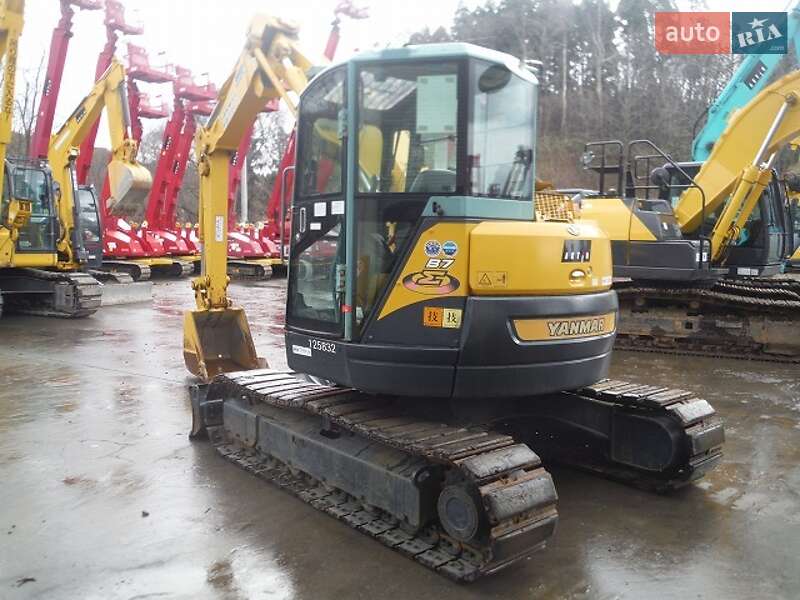 Гусеничный экскаватор Yanmar B7 2012 в Одессе