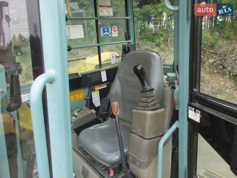 Гусеничный экскаватор Yanmar B7 2014 в Одессе