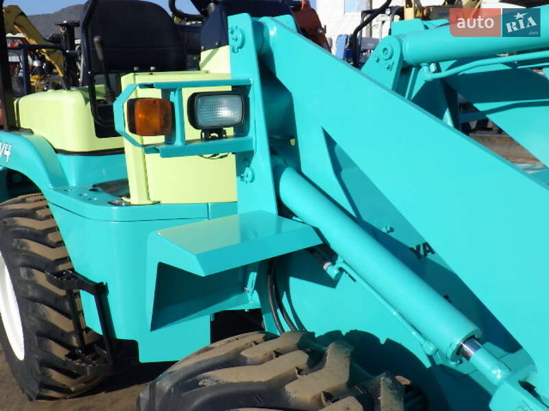 Фронтальный погрузчик Yanmar V4-5A 2004 в Одессе фото 6 Фронтальный погрузчик Yanmar V4-5A 2004 в Одессе
