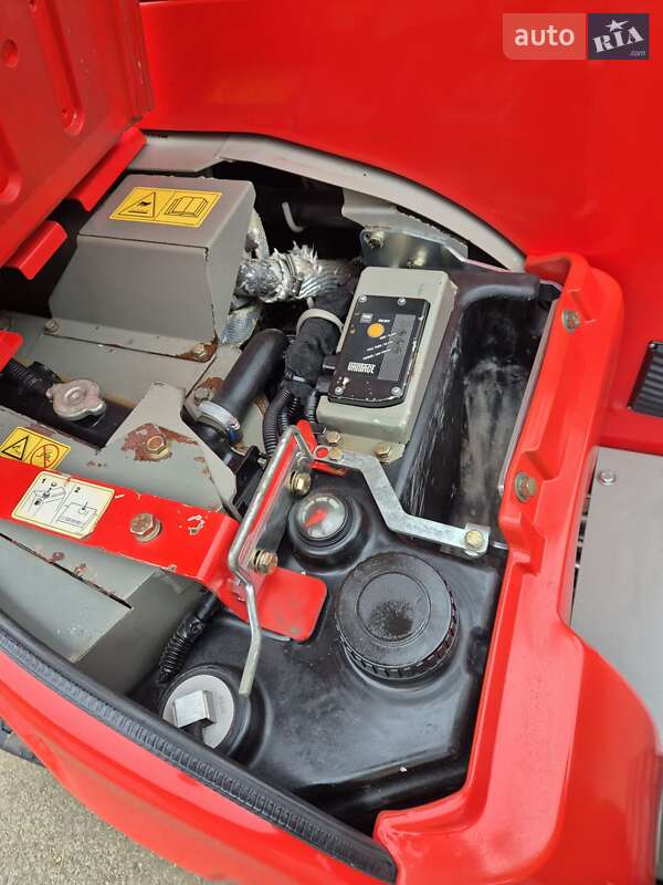 Міні-екскаватор Yanmar Vio 50U 2011 в Чернівцях фото 11 Міні-екскаватор Yanmar Vio 50U 2011 в Чернівцях