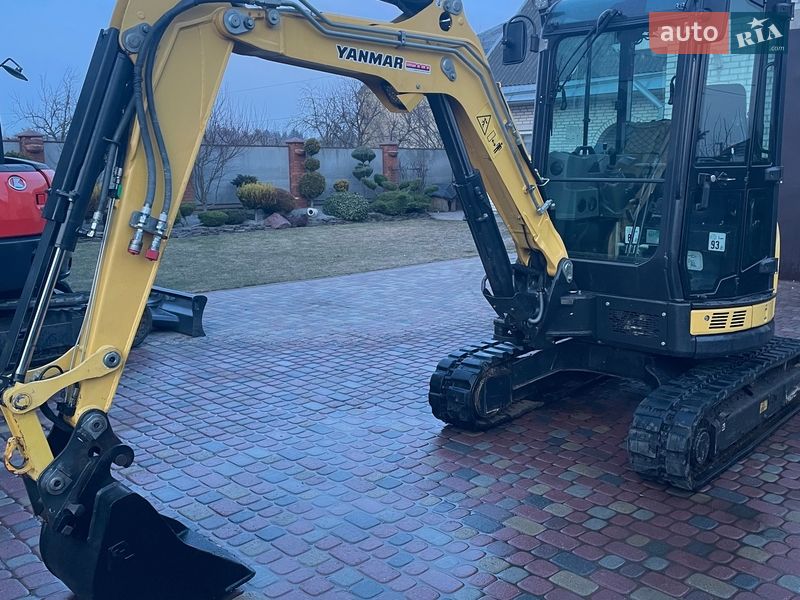Yanmar VIO33 2016