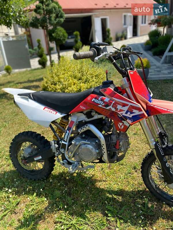 Мотоцикл Кросс YCF Pilot 2021 в Ужгороде