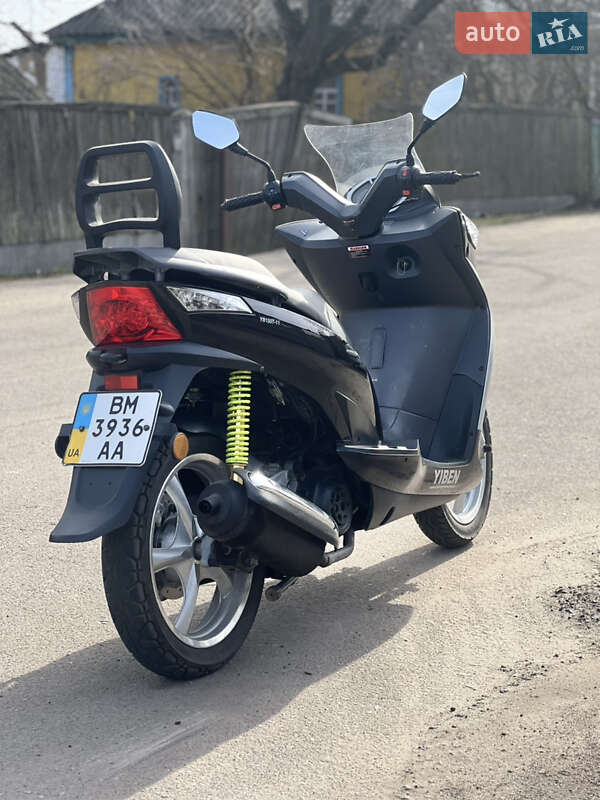 Максі-скутер YiBen YB 150T-10 2013 в Борзні