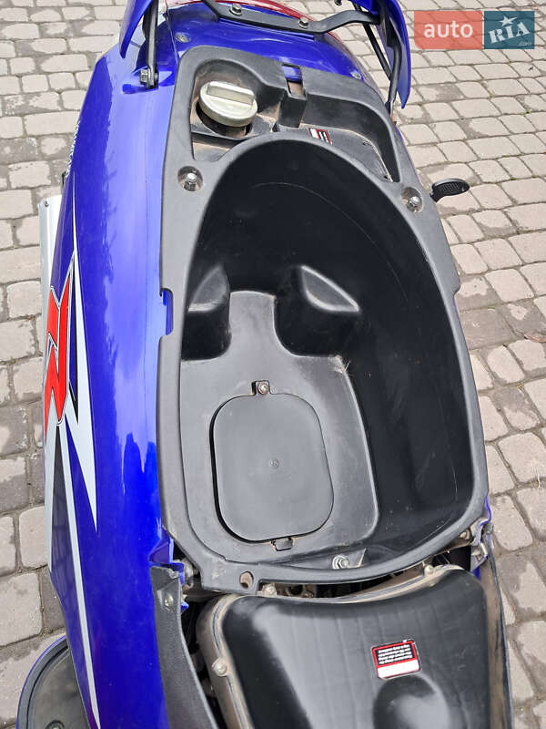 Скутер YiBen YB 150T-15 2014 в Заставной