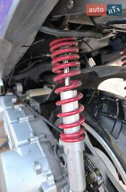 Скутер YiBen YB150T-15D 2013 в 