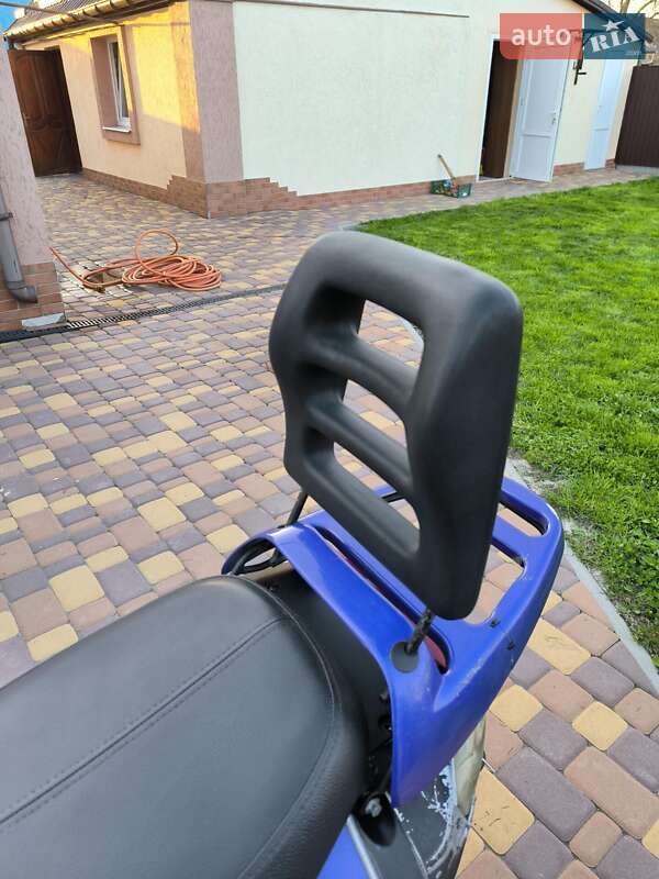 Скутер YiBen YB150T-15D 2013 в Миргороде
