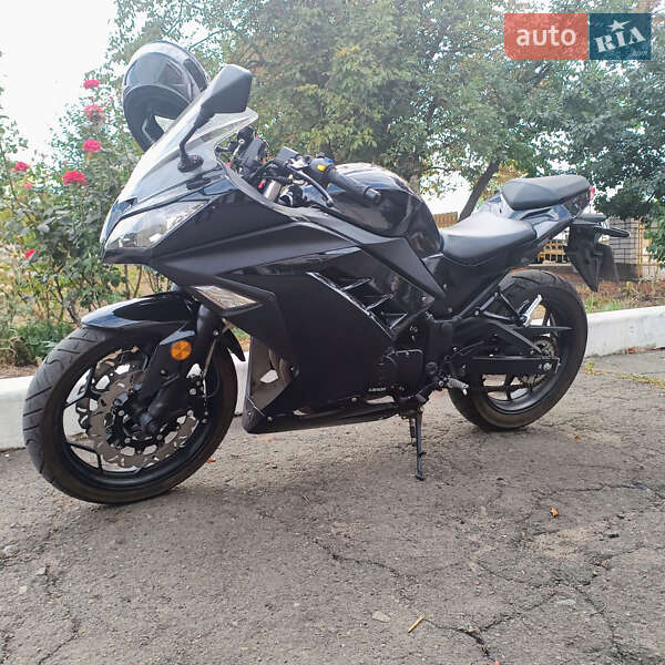 Спортбайк Yokomoto HT 250T-3 2019 в Новоархангельске фото Спортбайк Yokomoto HT 250T-3 2019 в Новоархангельске