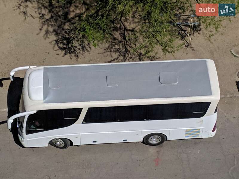 Туристичний / Міжміський автобус Youyi ZGT 6841 2005 в Дніпрі