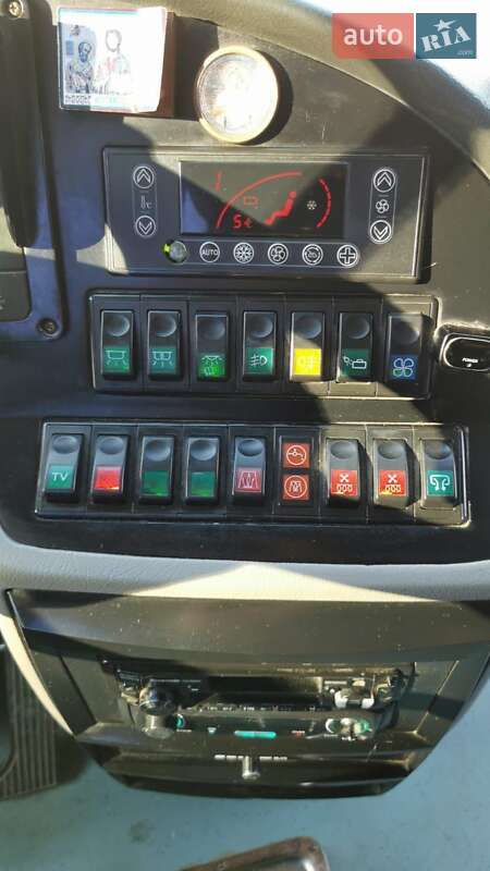 Городской автобус YUTONG 6831 2008 в Киеве