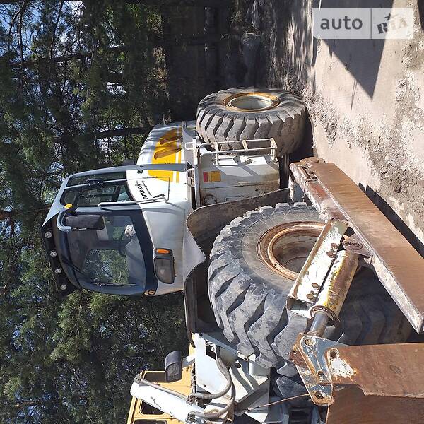 YUTONG TL 210