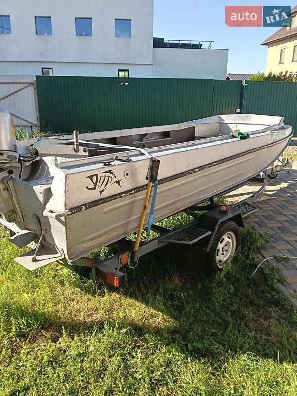 Катер Южанка 1 1970 в Киеве