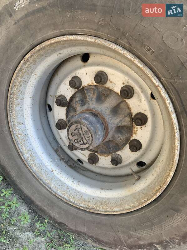 Самоскид напівпричіп Zaslaw D 653 2001 в Олександрії