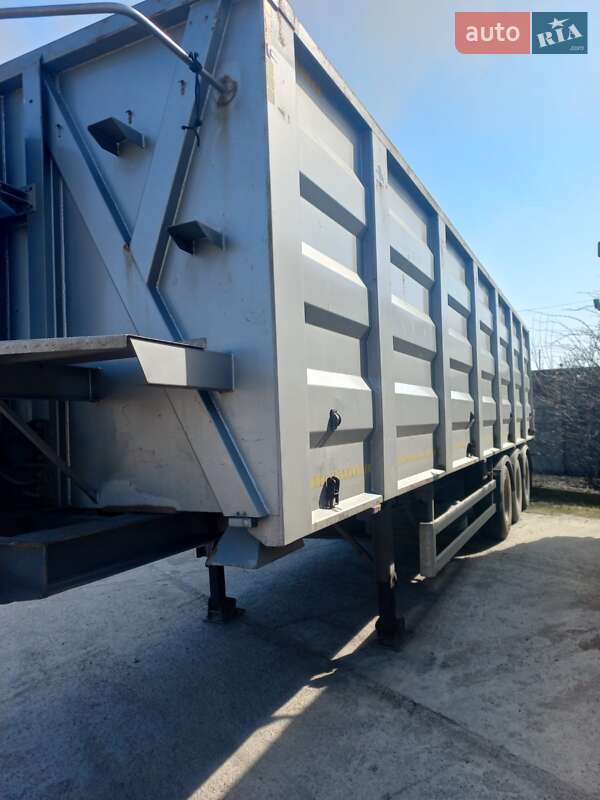 Зерновоз - полуприцеп Zaslaw D 653 2009 в Черкассах