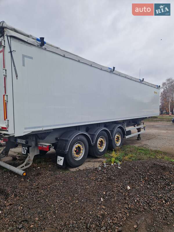 Зерновоз - полуприцеп Zaslaw D 653 2020 в Черкассах