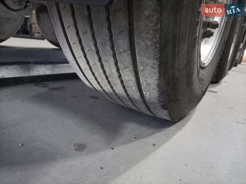 Самосвал полуприцеп Zaslaw D 653 2011 в Ровно