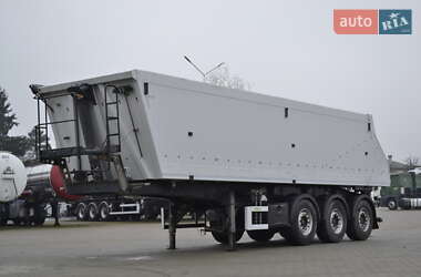 Самоскид напівпричіп Zaslaw D 653 2015 в Хусті