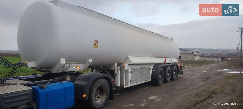 Цистерна напівпричіп Zasta N-36 2000 в Рівному